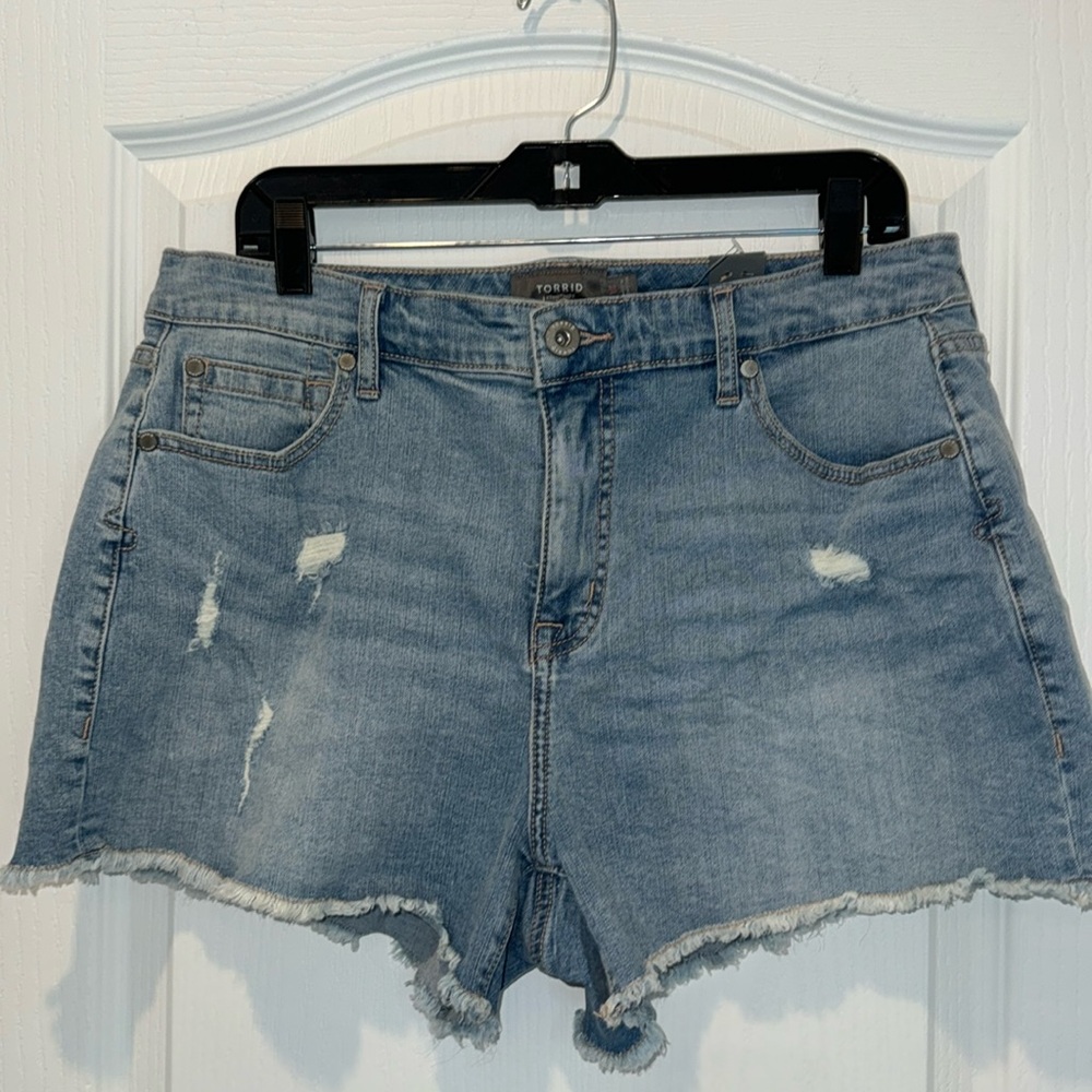 Torrid 10 High Waisted ALine Jean Shorts